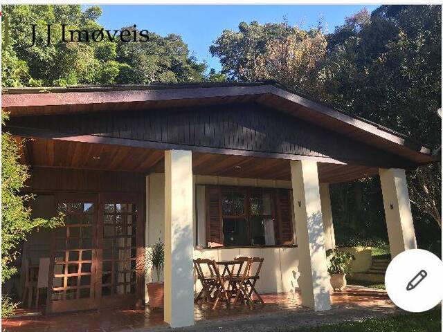 #149 - Casa para Venda em Santo Antônio do Pinhal - SP