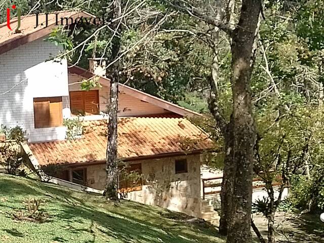 #161 - Casa para Venda em Campos do Jordão - SP