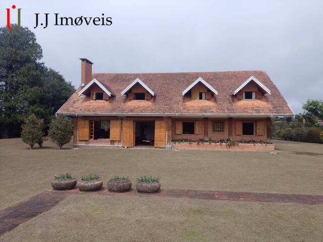 Venda em Vila Inglesa - Campos do Jordão