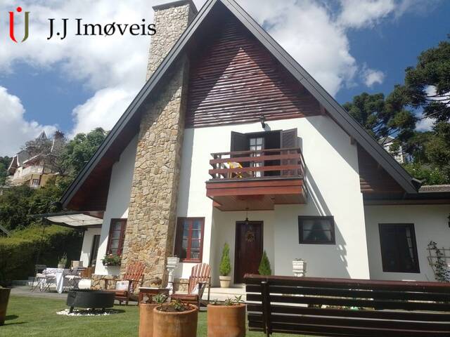 #322 - Casa para Venda em Campos do Jordão - SP - 1