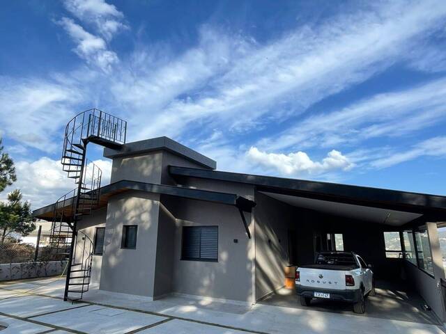 Casa para Venda em Campos do Jordão - 5