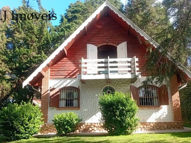 #375 - Casa para Venda em Campos do Jordão - SP