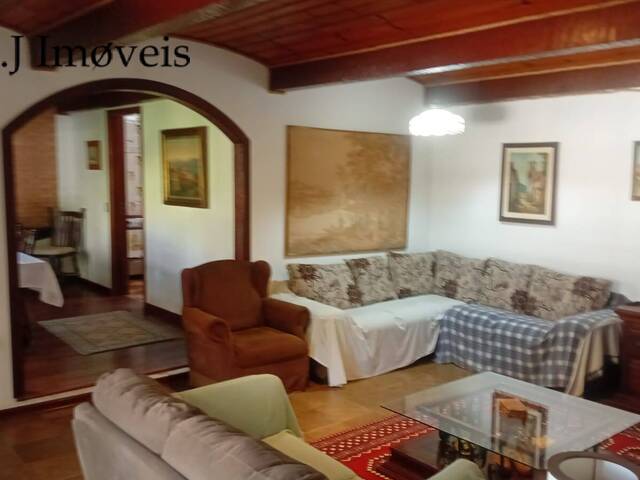 #375 - Casa para Venda em Campos do Jordão - SP