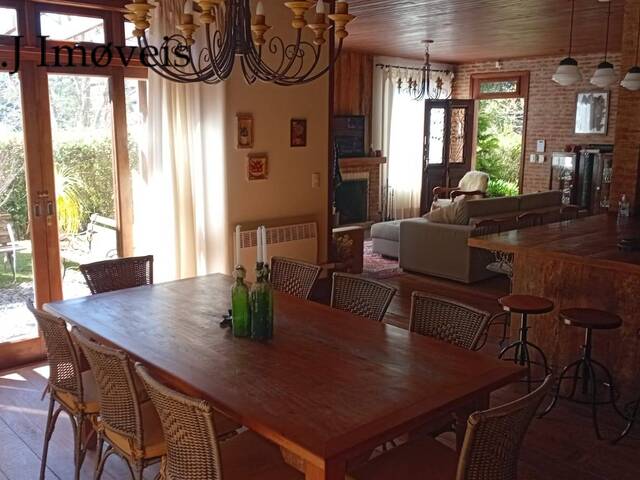 Casa para Venda em Campos do Jordão - 5