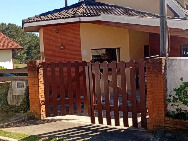 #393 - Casa para Venda em Campos do Jordão - SP - 1