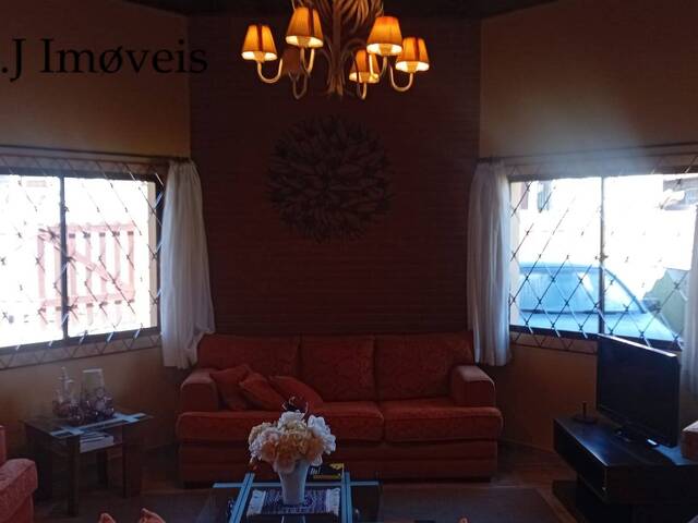 Casa para Venda em Campos do Jordão - 4